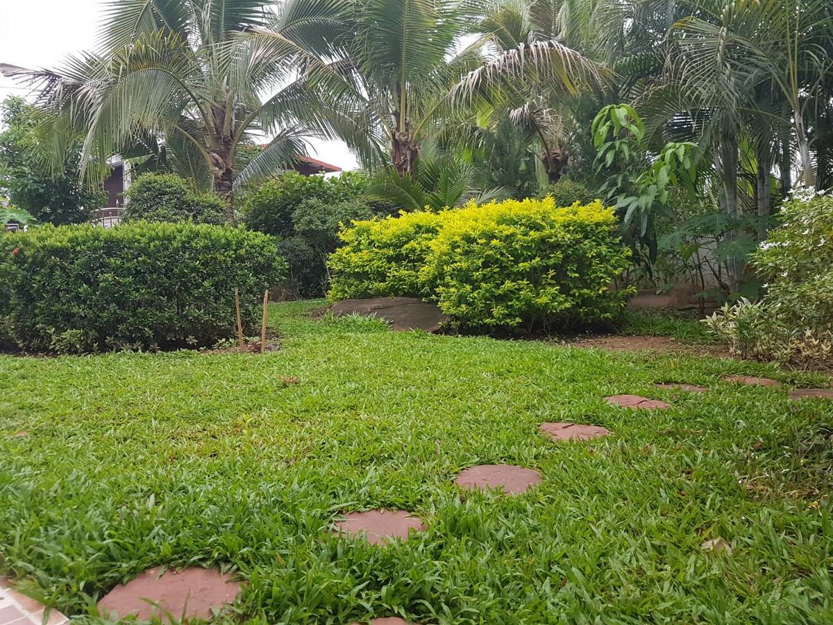 奴施的苹果住宿加早餐旅馆 Si Bun Ruang 外观 照片